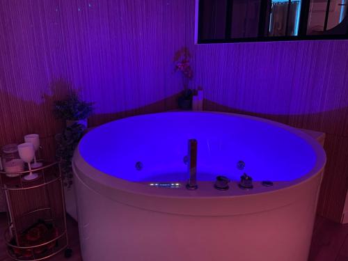Le Bohème Spa, loveroom à Sète