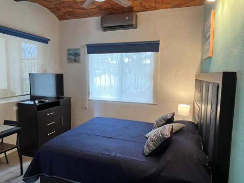 Le Petit Oasis a few steps from the Beach