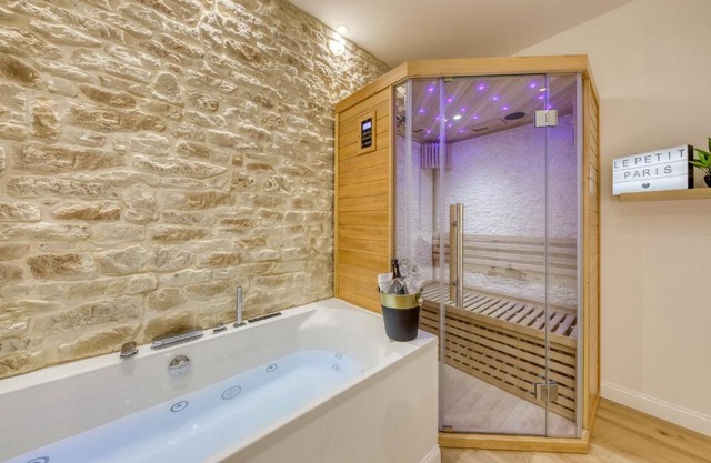 Le Petit Paris - Cocon & Spa & Sauna