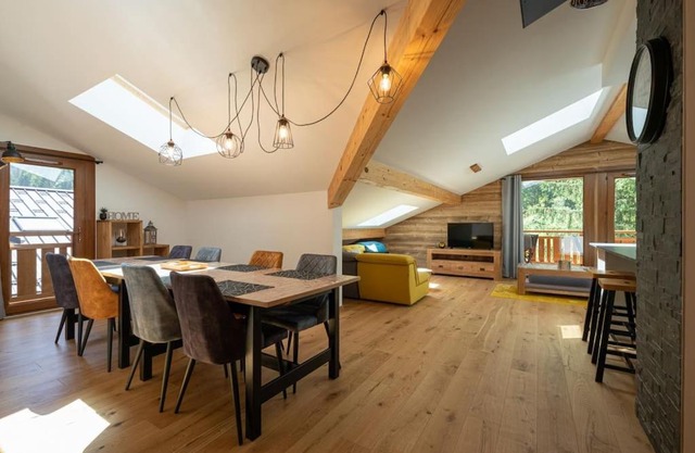 Les 3 Sophies - Magnifique chalet pour 1 à 8 personnes proche des remontées mécaniques des prodains