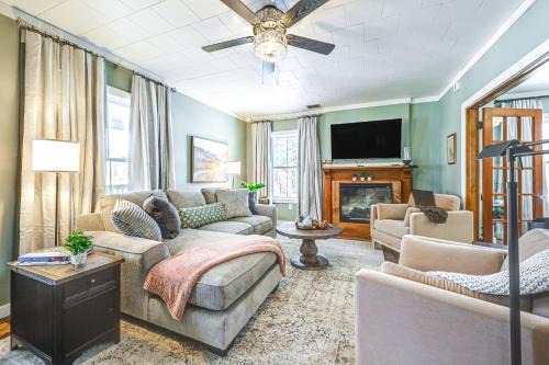 Less Than 1 Mi to Houlton Riverfront Park Home with Yard!