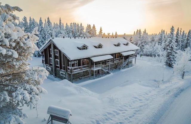 Levi Black Apartments