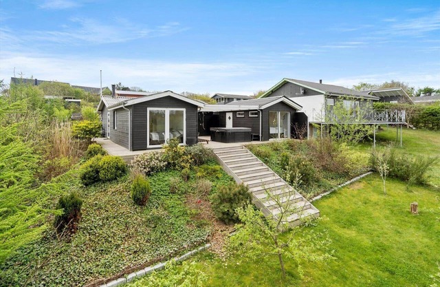 LF11113 Struer - Rævlingevej 4