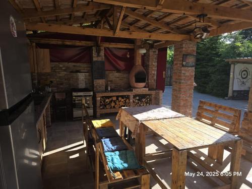 Lili's Riverside Villa in Dagva