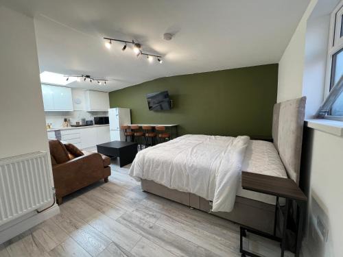 Little studio flat