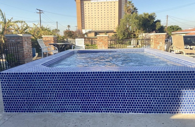 Located one block from Rosarito Beach Hotel, beach, clubs, shops and more.