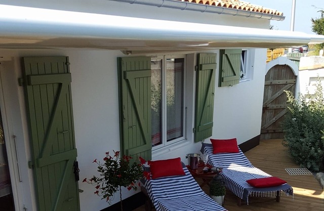 Location Saisonnière île de ré Maison de Pécheur Ars-en-ré