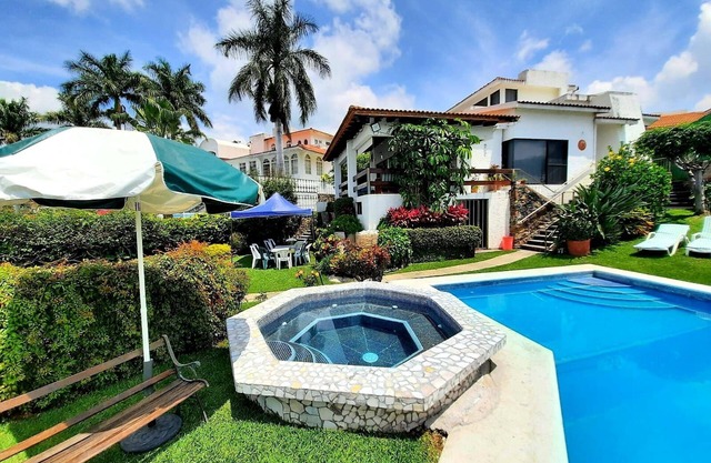 Lomas de Cocoyoc Panoramic House