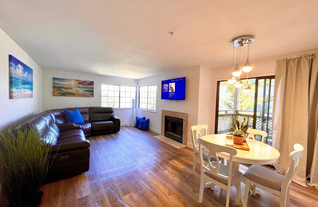 Look No Further! Relaxing & Centrally Located; Laguna Seca, Beach, Airport