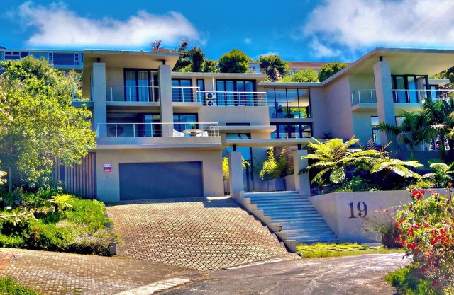 Looking for the perfect escape in a true paradise setting has never been so easy