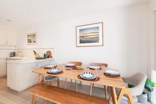 Lookout 100m to the Ocean and Pet-Friendly