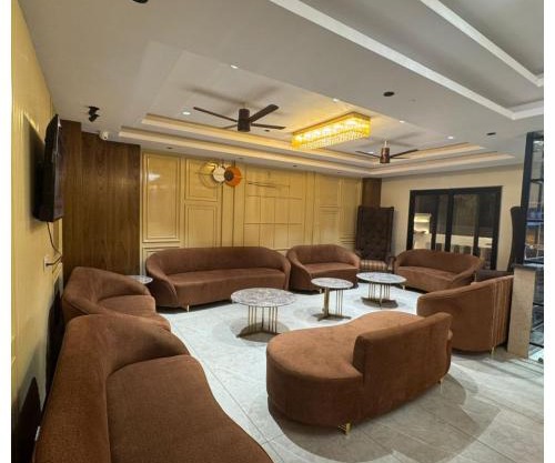 Lord Shiva Palace 707 Point