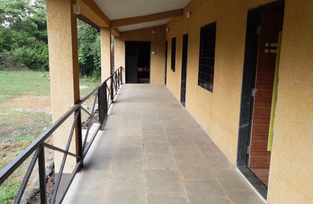 Loris Homestay