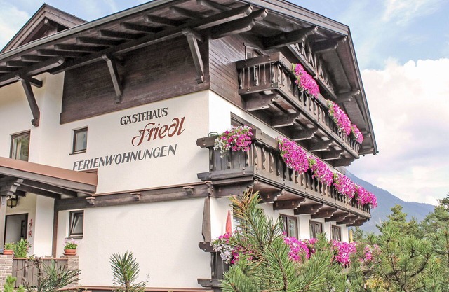 Lovely apartment for 4 guests with WIFI, TV and balcony