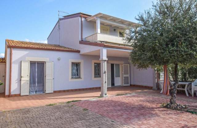 Lovely Home In Valledoria With Wifi
