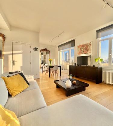 Lovely loft in Panoramic View!