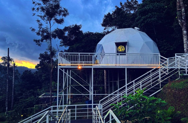 Lovely Nature Glamping- Dome in Gateway of munnar