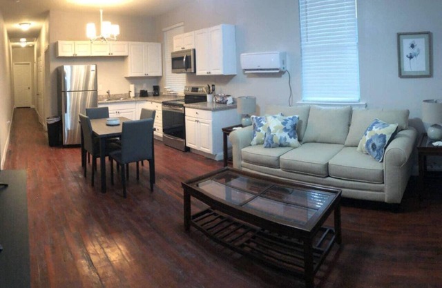 Lovely Saint Claude Newly Renovated Apartment!