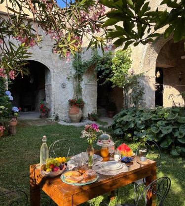 Lucy's guest house Amalfi coast