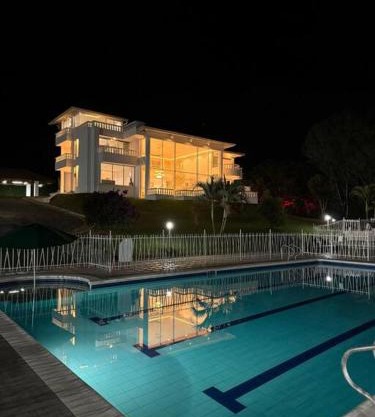 Lujosa Finca El Ensueño Cerritos Pereira