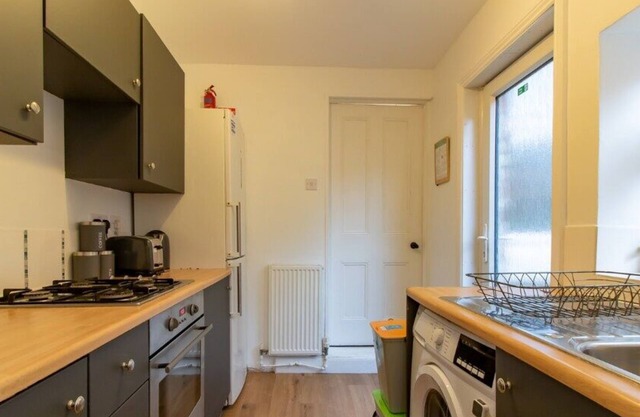 Luke Stays - Sandringham