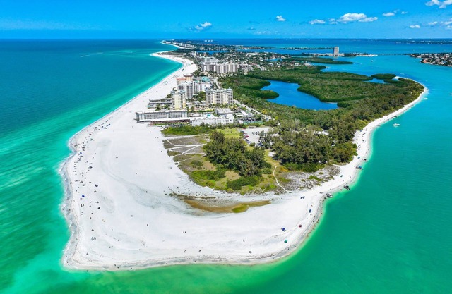 Lulu's Key House Loggerhead 2/2 Upstairs
