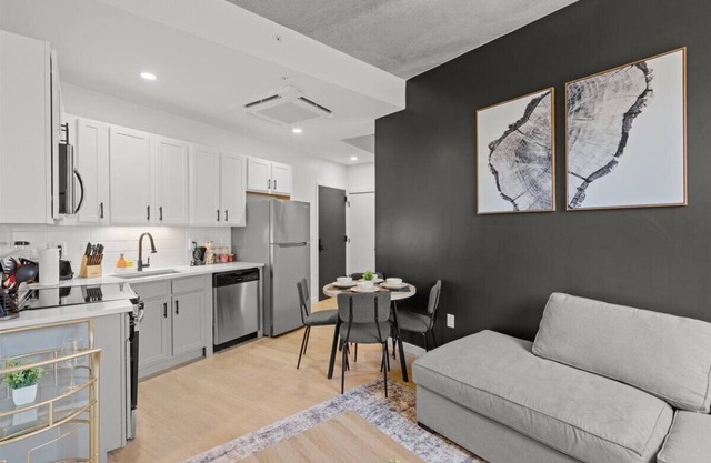 Luxe 2BR Suite in South End Charlotte