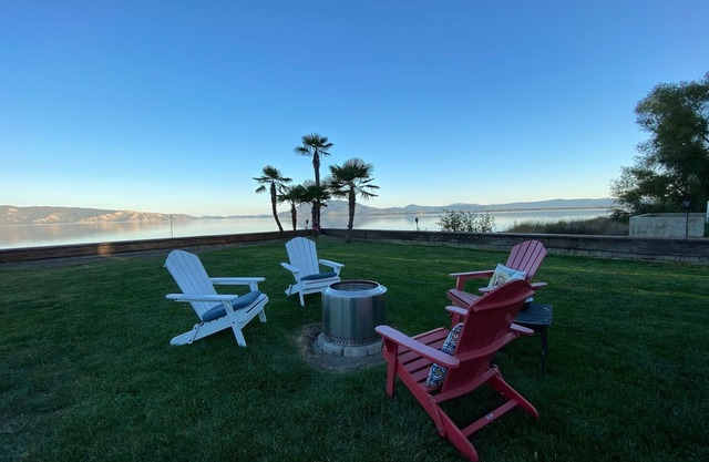 Luxe and Spacious Lakefront House with Brand New Dock and Boat Lift