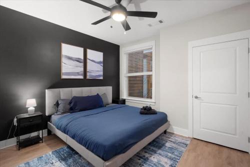 Luxe King 2BR Suite in Waverly Charlotte