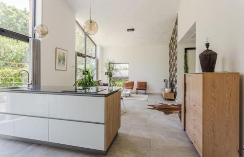 Luxe recreatiewoning midden in bosrijke omgeving 31L