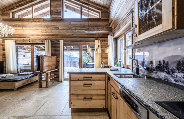 Luxuriöses Almchalet mit eigener Sauna