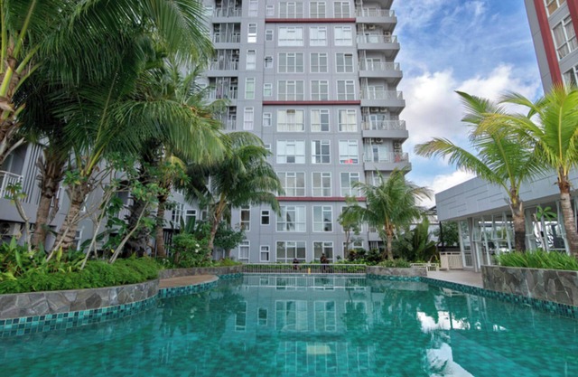 Luxurious 1BR at Vida View Makassar Apartment
