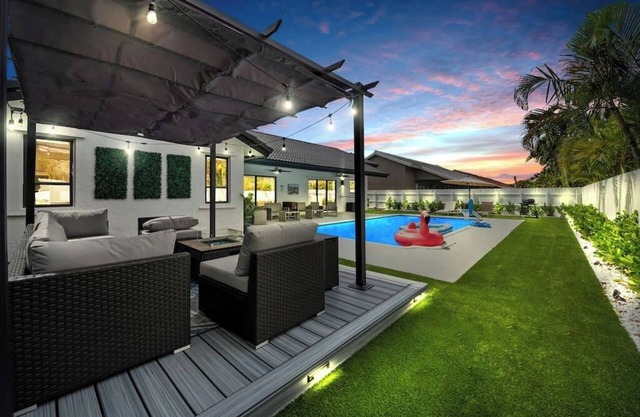 Luxurious 3BR Villa with Pool in Miami