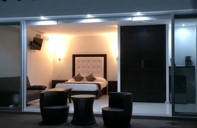 Luxurious Surf Resort Pascuales Room #2