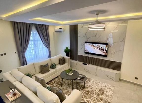 Luxury 2-Bedroom House in Ajah