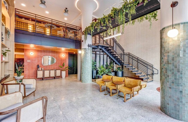 Luxury, Austin Suite!