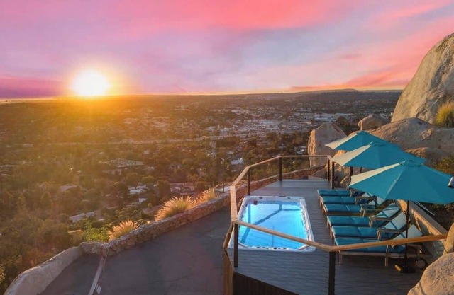 Luxury Dream Home Stunning 360 Views of SD