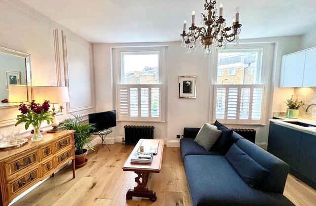 Luxury flat on Fulham/Chelsea border