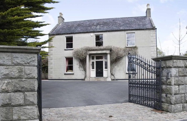 Luxury Georgian Villa for Groups in Castlewellan