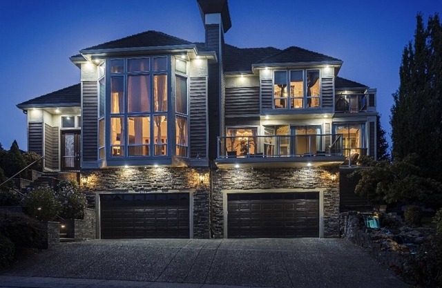 Luxury Home 6BR /4BTH, 10 min to Downtown.1 Patio& 1 Balcony. Vacation Friendly