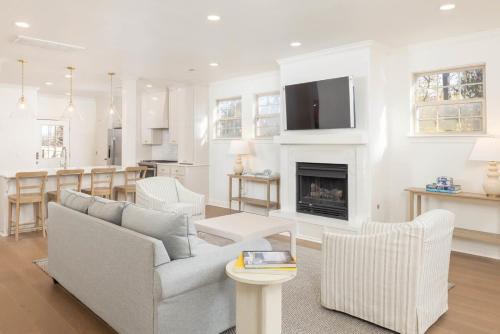 Luxury Home next to U of A Dickson St & downtown