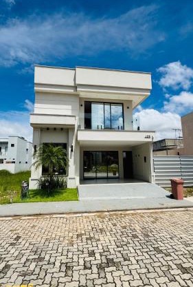 Luxury House in COP30 Condominium