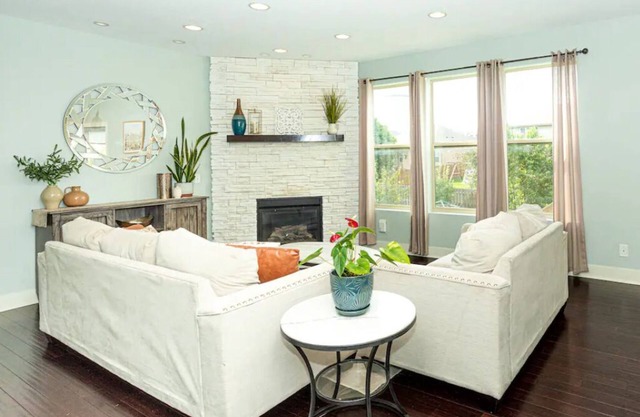 Luxury Spa and Wellness Retreat near Outlet Mall!n
