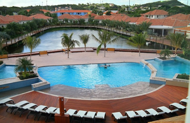 Luxury - Spacious - 3 Bedroom Apartment