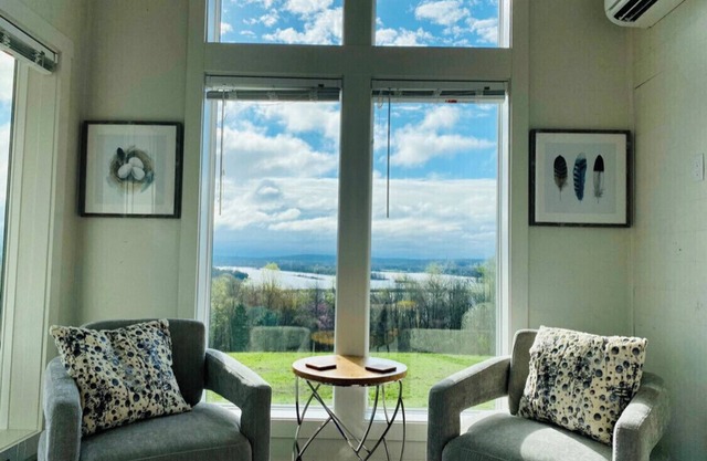 Luxury Tiny Home with River Views on 300 Acre Farm