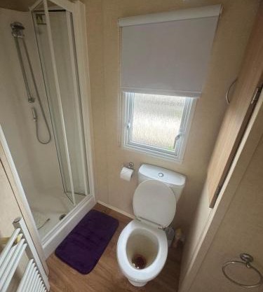 Lyons Oakfields Towyn 3 bedroom pet friendly