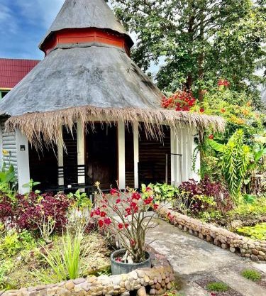 M'pay Bay Guesthouse