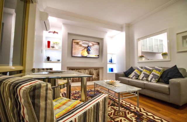 M107 CBD Location near Kings Park