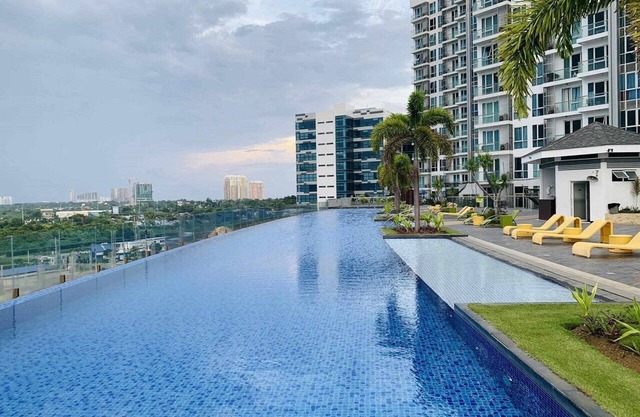 Mactan Newtown One Bedroom Suite