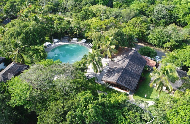 Madeiro Beach Hotel And Resort